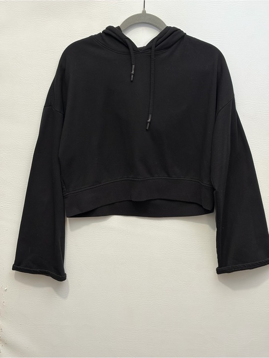 Guess Tops - Guess Black Cropped Athletic Hoodie Bell Sleeve XS